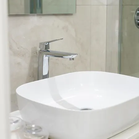 Faro Bed & Breakfast Milano